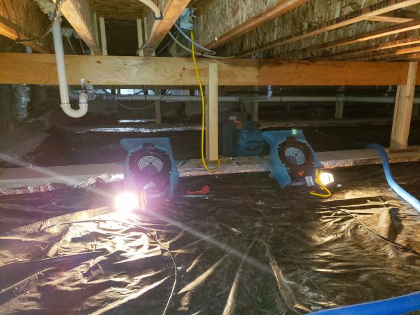 Crawlspace Water Removal in Pewaukee